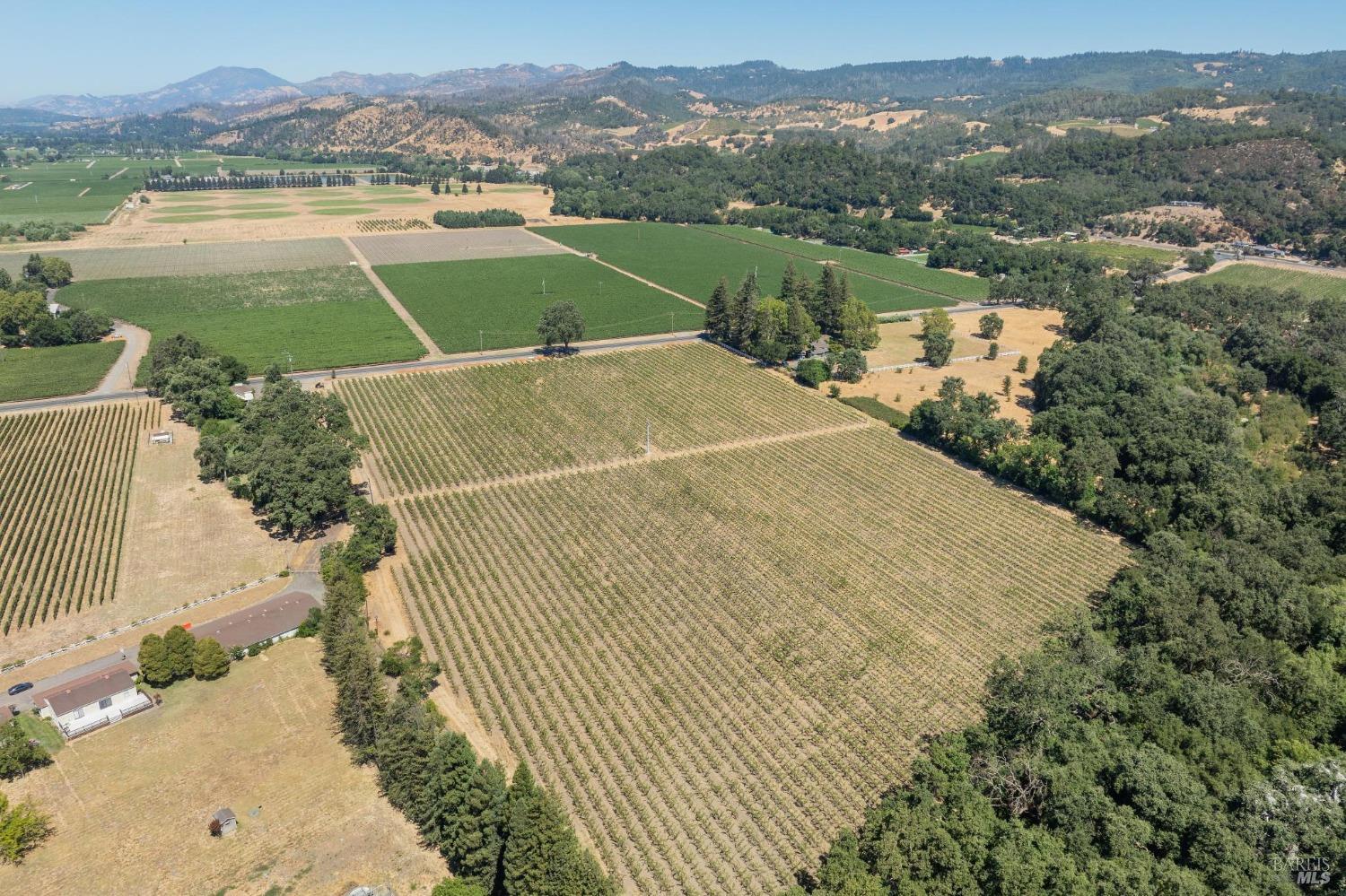 79 Zinfandel Lane St. Helena CA 94574