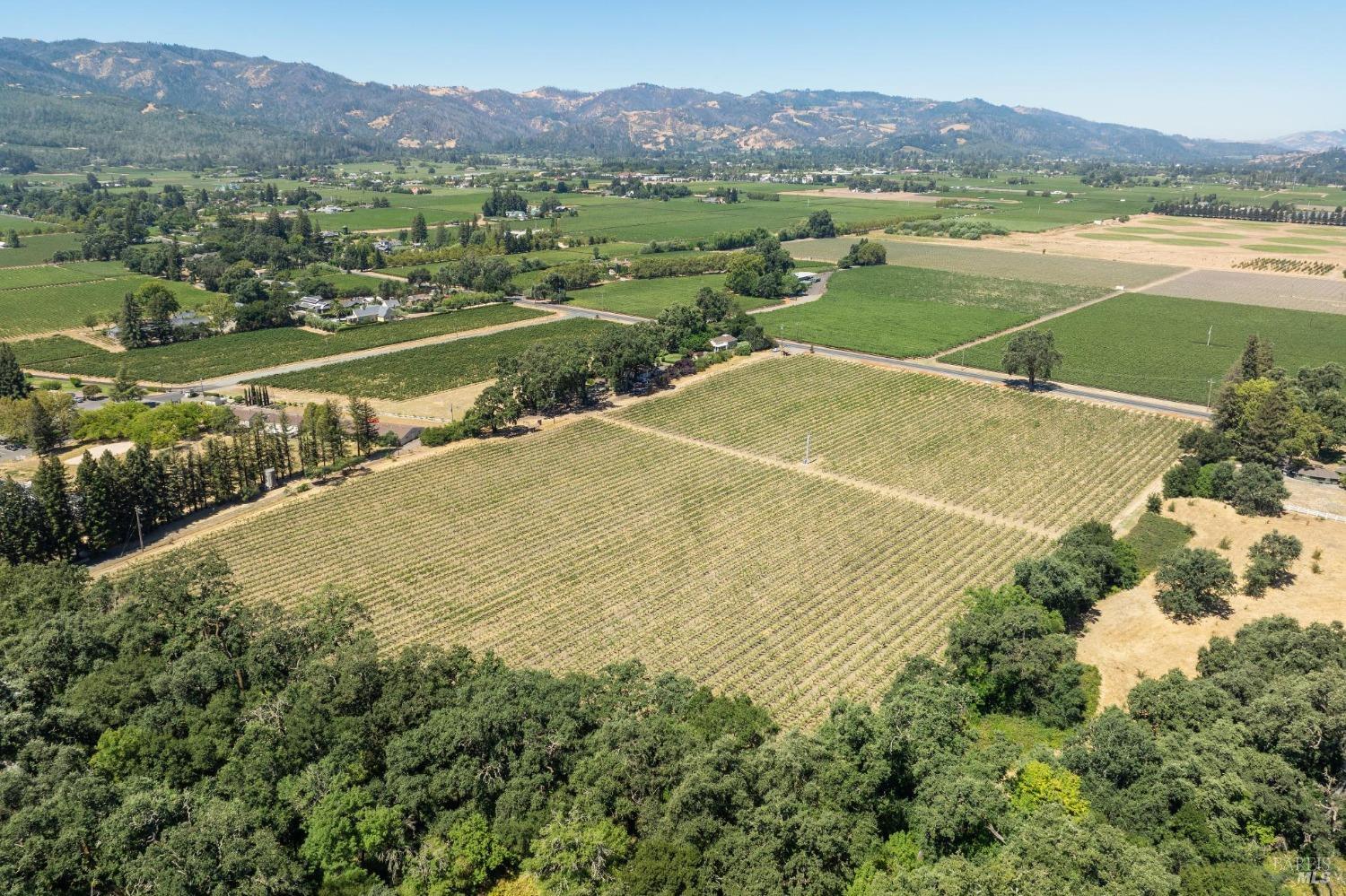79 Zinfandel Lane St. Helena CA 94574