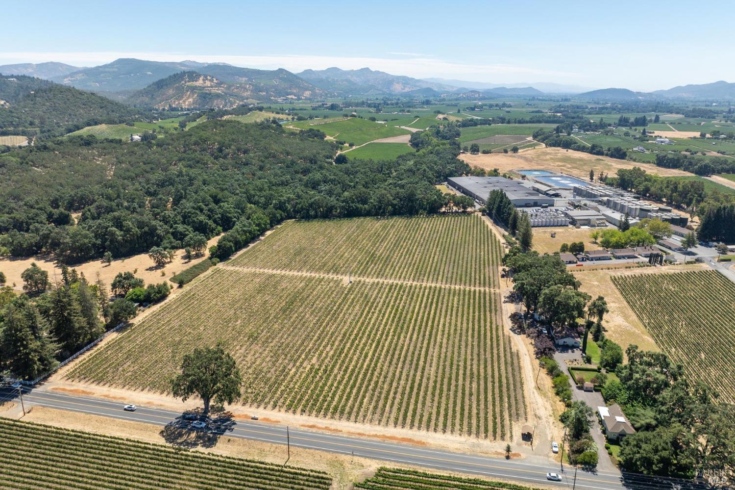 79 Zinfandel Lane St. Helena CA 94574