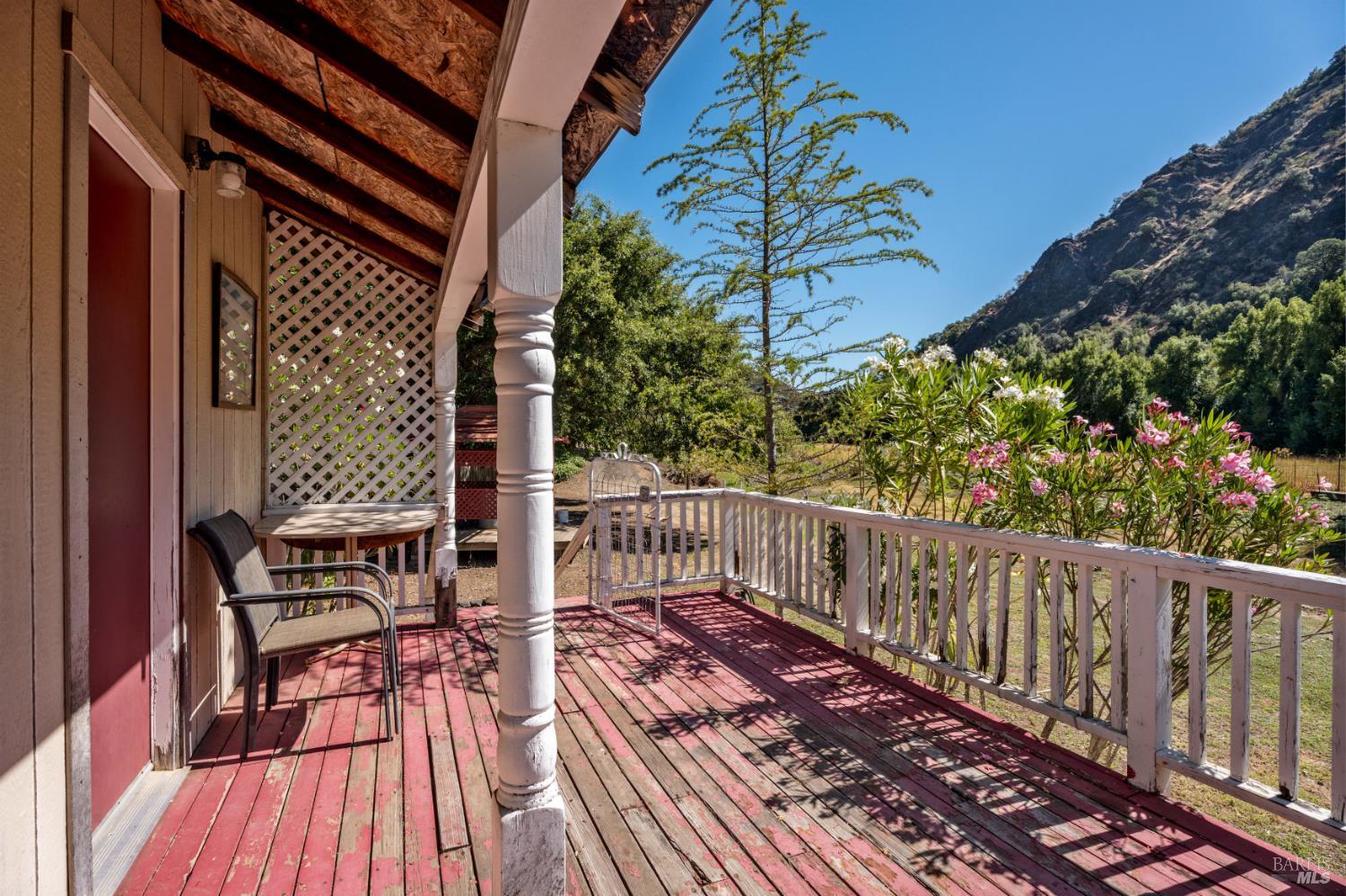 8670 Scotts Valley Road Upper Lake CA 95485