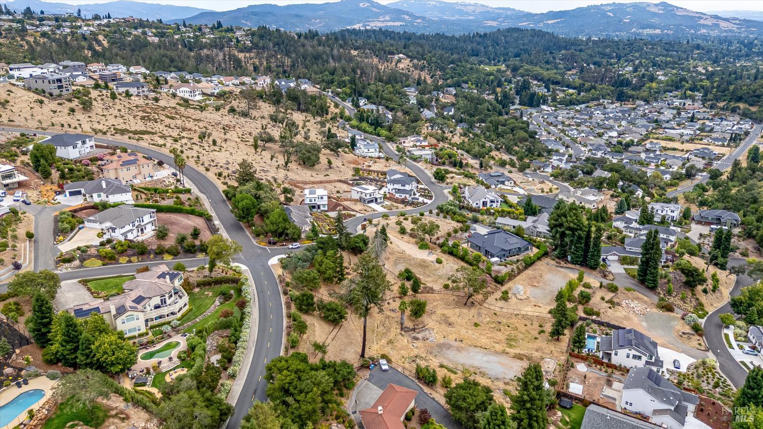 3600 Crown Hill Drive Santa Rosa CA 95404