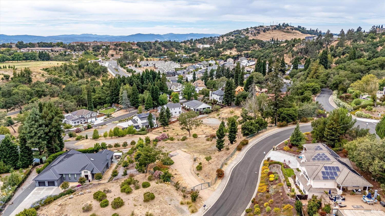 3600 Crown Hill Drive Santa Rosa CA 95404
