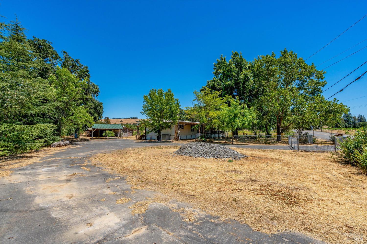 375 Limerick Lane Healdsburg CA 95448