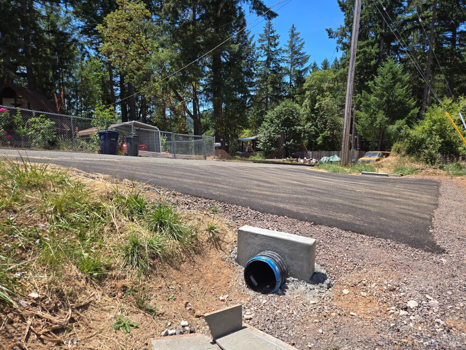 26102 Peacock Road Willits CA 95490