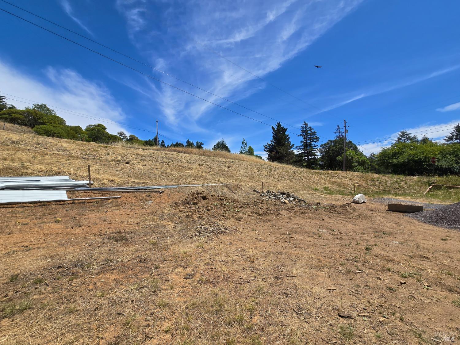 26102 Peacock Road Willits CA 95490