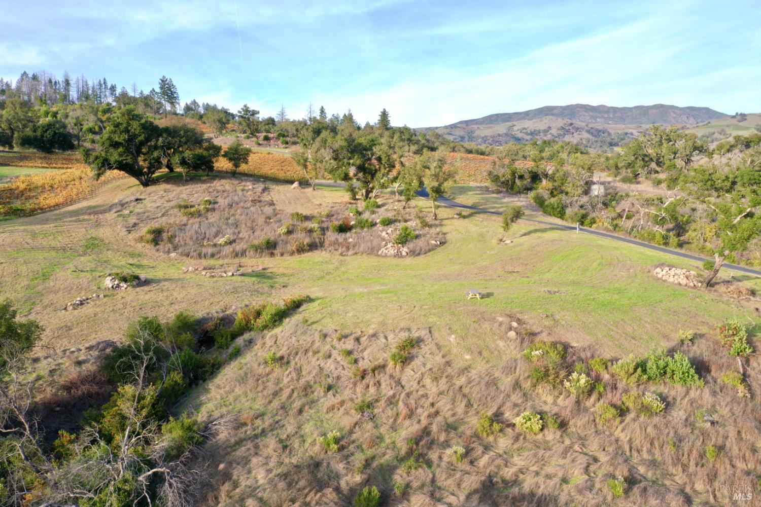 594 Artisan Circle Geyserville CA 95441