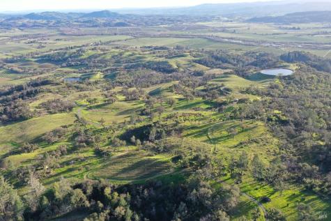 594 Artisan Circle Geyserville CA 95441