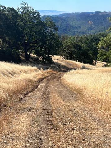 9007-9027 Stewarts Point Skaggs Springs Road Healdsburg CA 95448