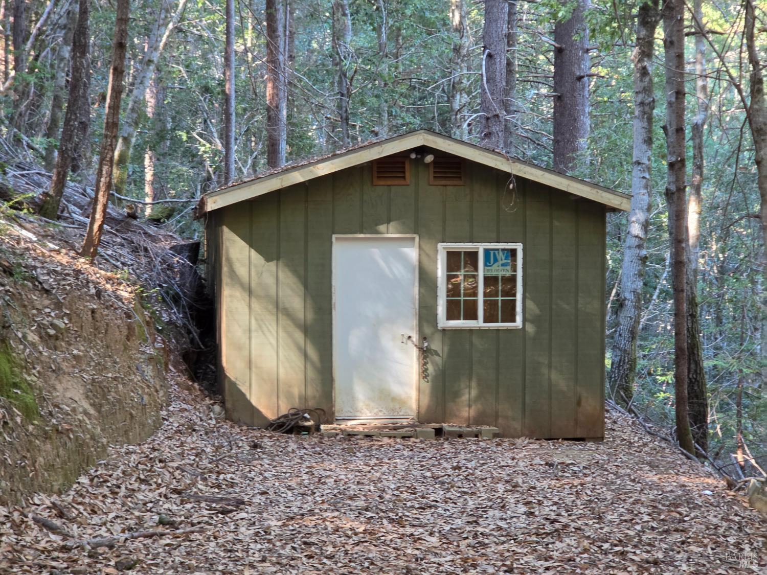 16100 Mariposa Creek Road Willits CA 95490