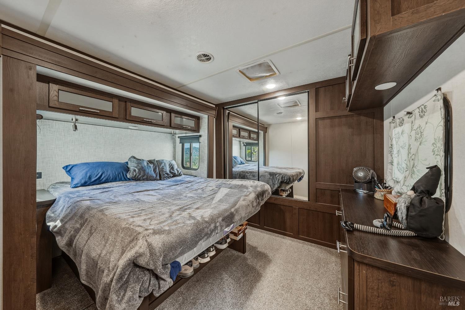 21738 Yankee Valley Road Hidden Valley Lake CA 95467