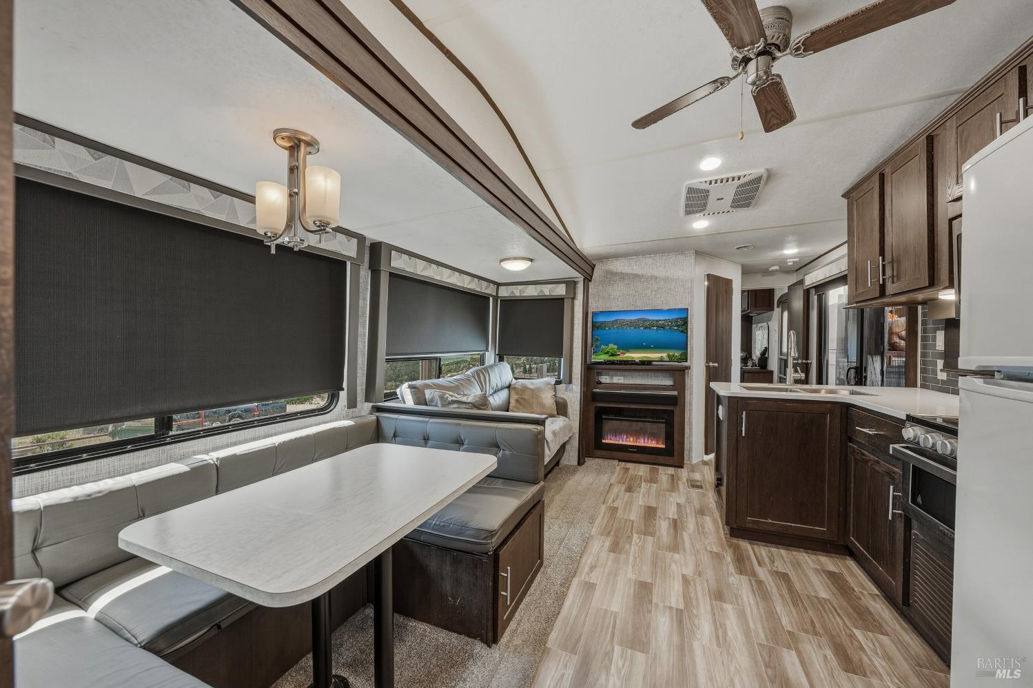 21738 Yankee Valley Road Hidden Valley Lake CA 95467
