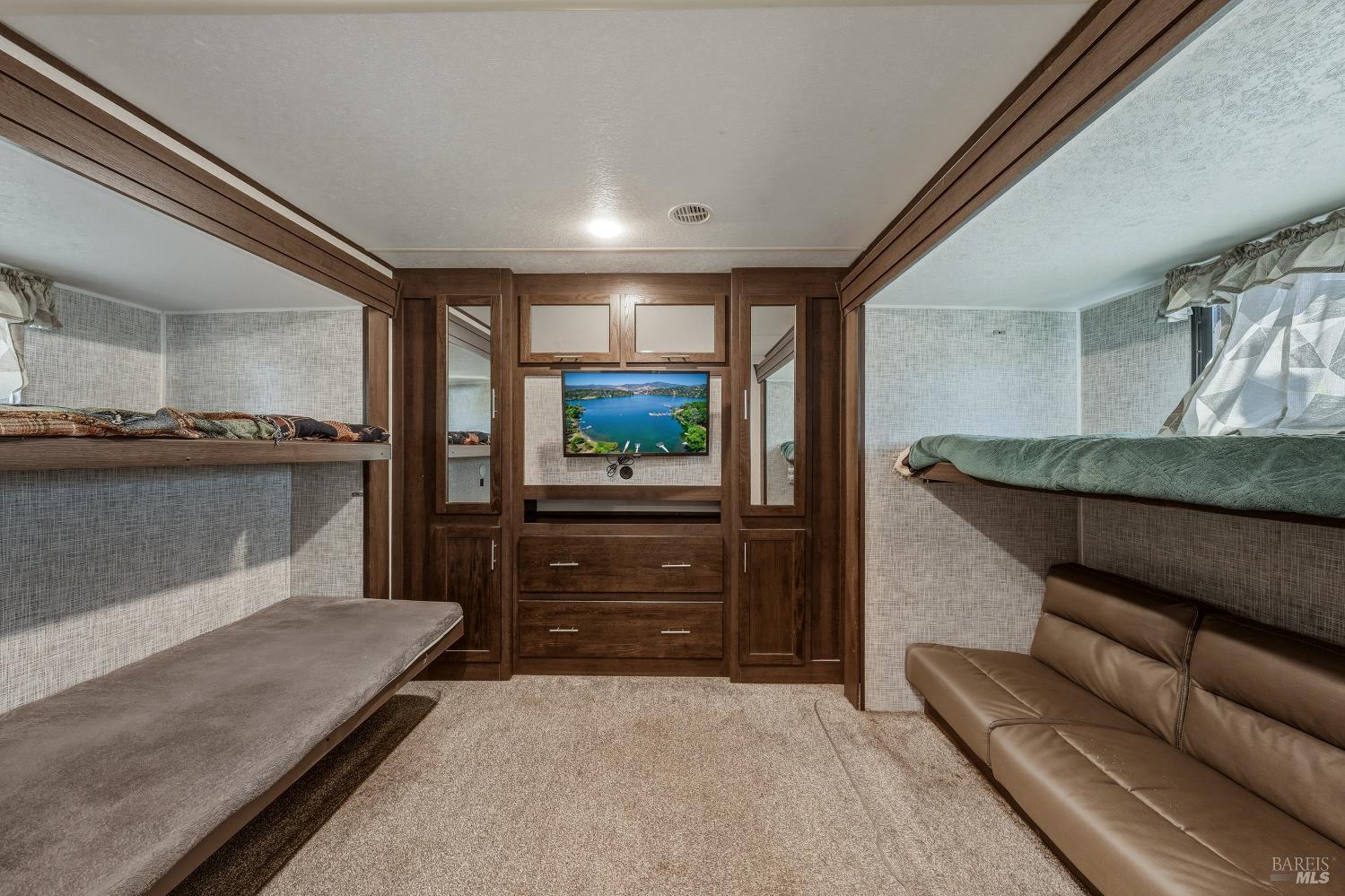 21738 Yankee Valley Road Hidden Valley Lake CA 95467