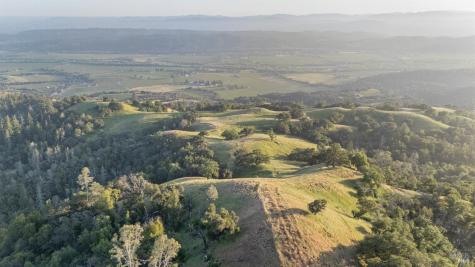 21350 River Road Geyserville CA 95441