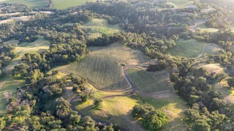 21350 River Road Geyserville CA 95441