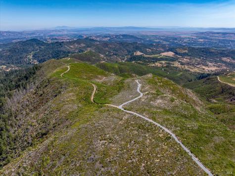 4420 Cavedale Road Glen Ellen CA 95442