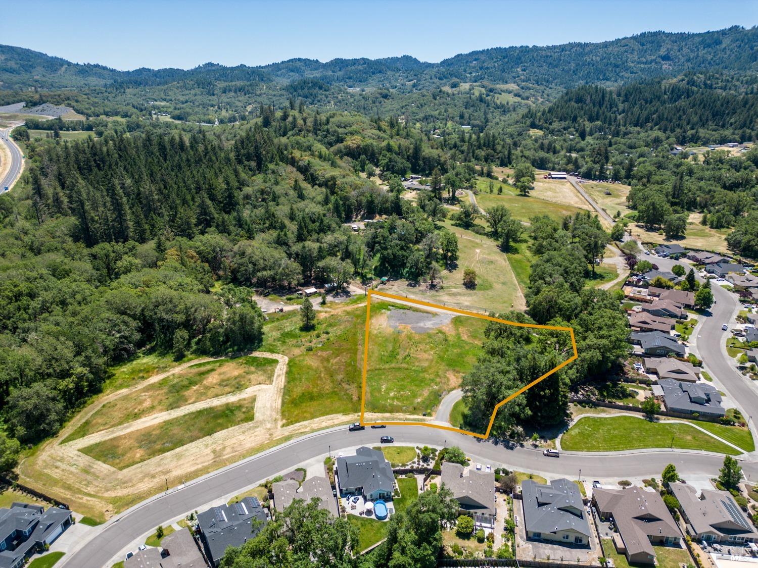 450 Grove Street Willits CA 95490