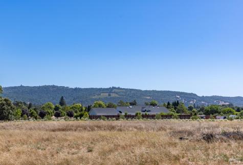 1050 Craig Avenue Sonoma CA 95476