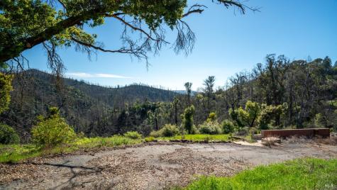 1470 Los Alamos Road Santa Rosa CA 95409