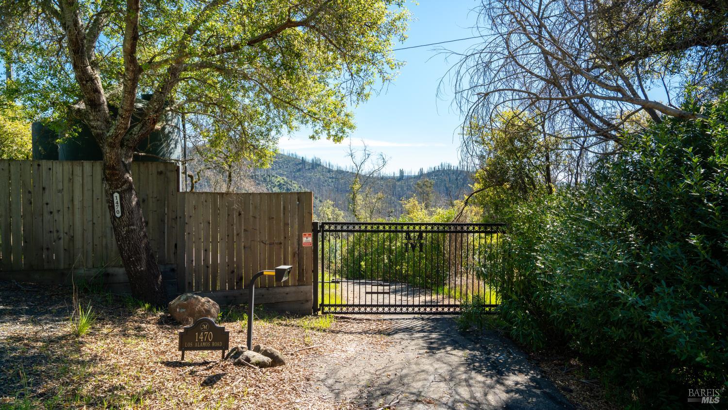 1470 Los Alamos Road Santa Rosa CA 95409
