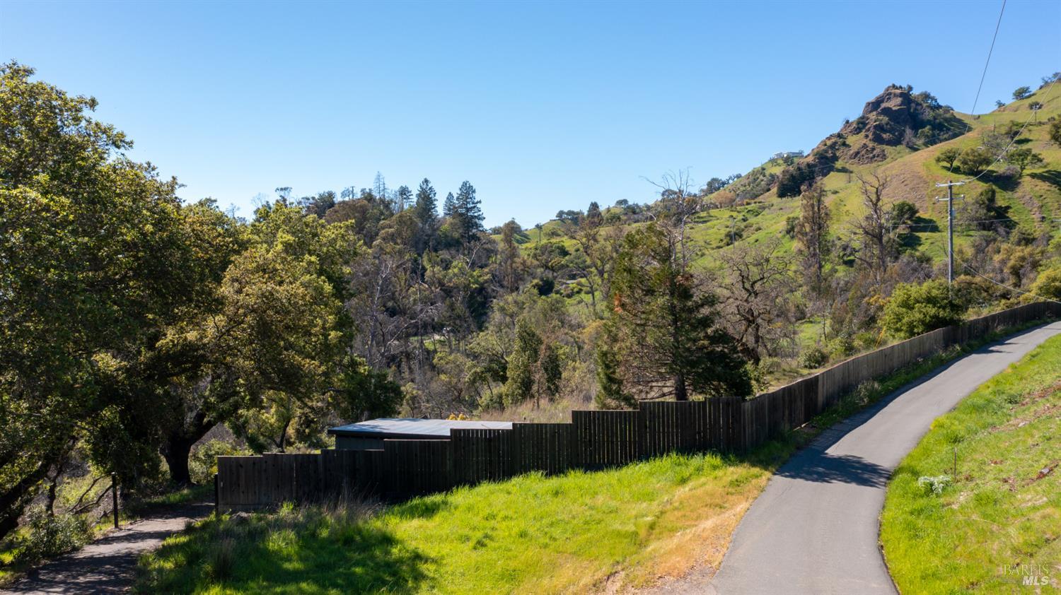 1470 Los Alamos Road Santa Rosa CA 95409