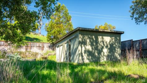 1470 Los Alamos Road Santa Rosa CA 95409