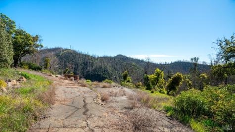 1470 Los Alamos Road Santa Rosa CA 95409