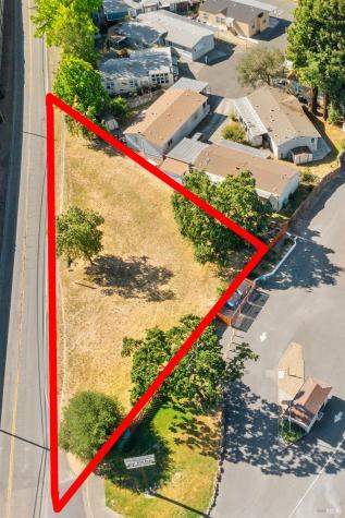8185 Old Redwood Highway Windsor CA 95492