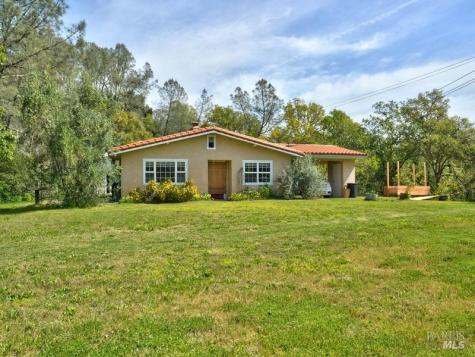 950 Canyon Road Geyserville CA 95441