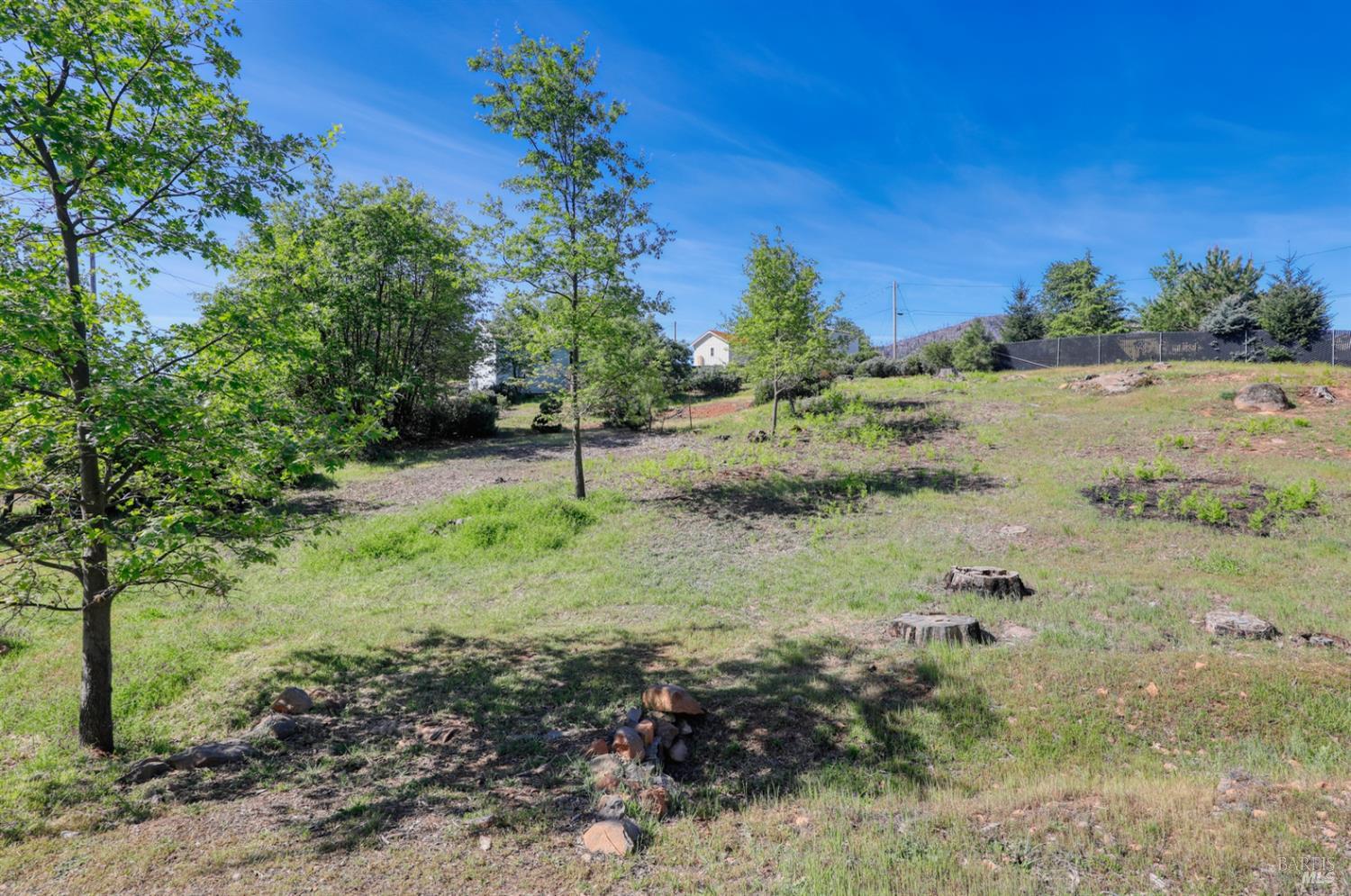 11051 Oak Street Cobb CA 95426