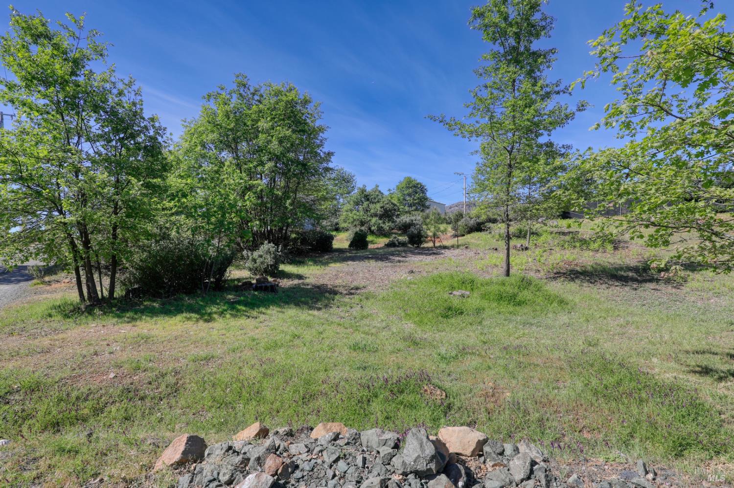 11051 Oak Street Cobb CA 95426
