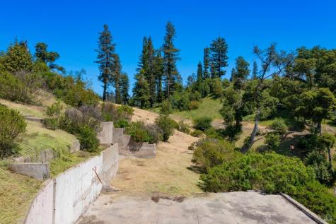 1058 Wikiup Drive Santa Rosa CA 95403