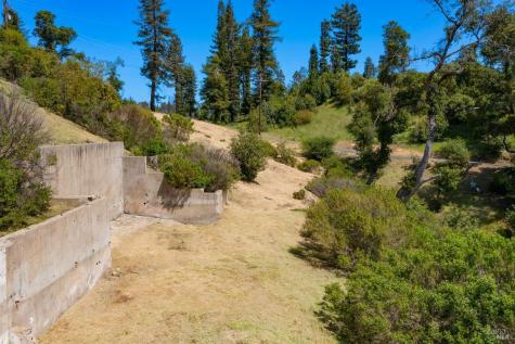 1058 Wikiup Drive Santa Rosa CA 95403