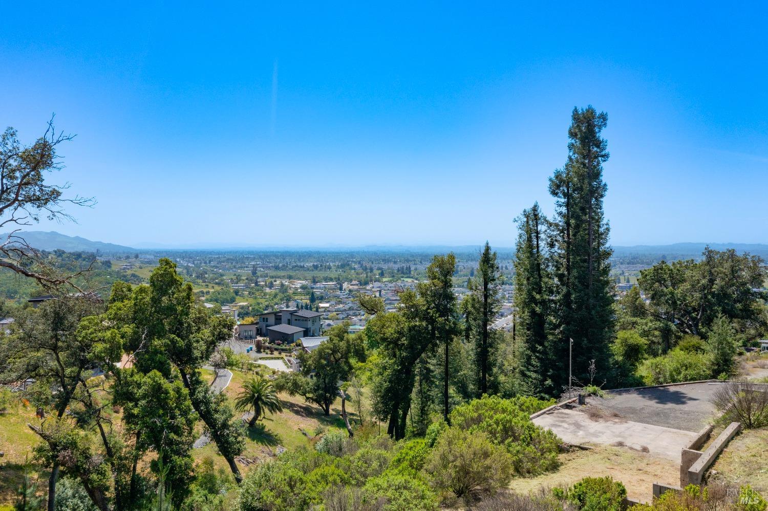 1058 Wikiup Drive Santa Rosa CA 95403