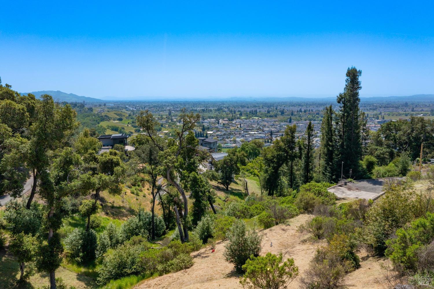 1058 Wikiup Drive Santa Rosa CA 95403