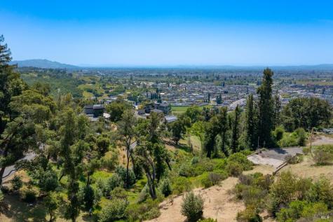 1058 Wikiup Drive Santa Rosa CA 95403