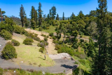 1058 Wikiup Drive Santa Rosa CA 95403