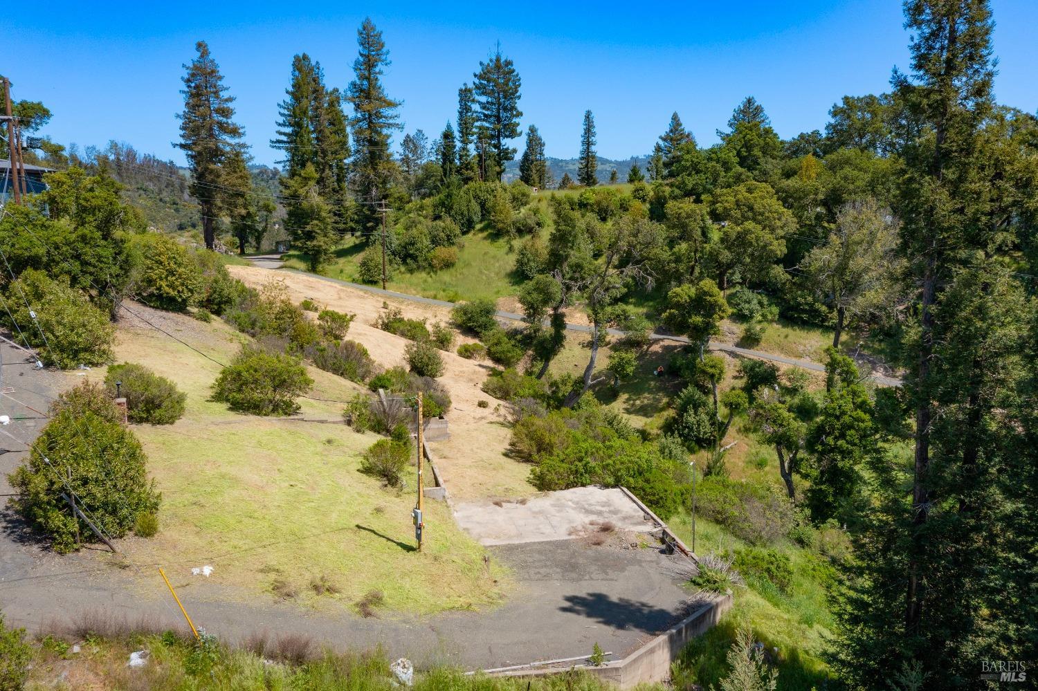 1058 Wikiup Drive Santa Rosa CA 95403