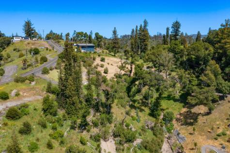 1058 Wikiup Drive Santa Rosa CA 95403