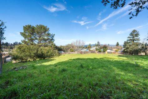 495 Cherry Street Petaluma CA 94952