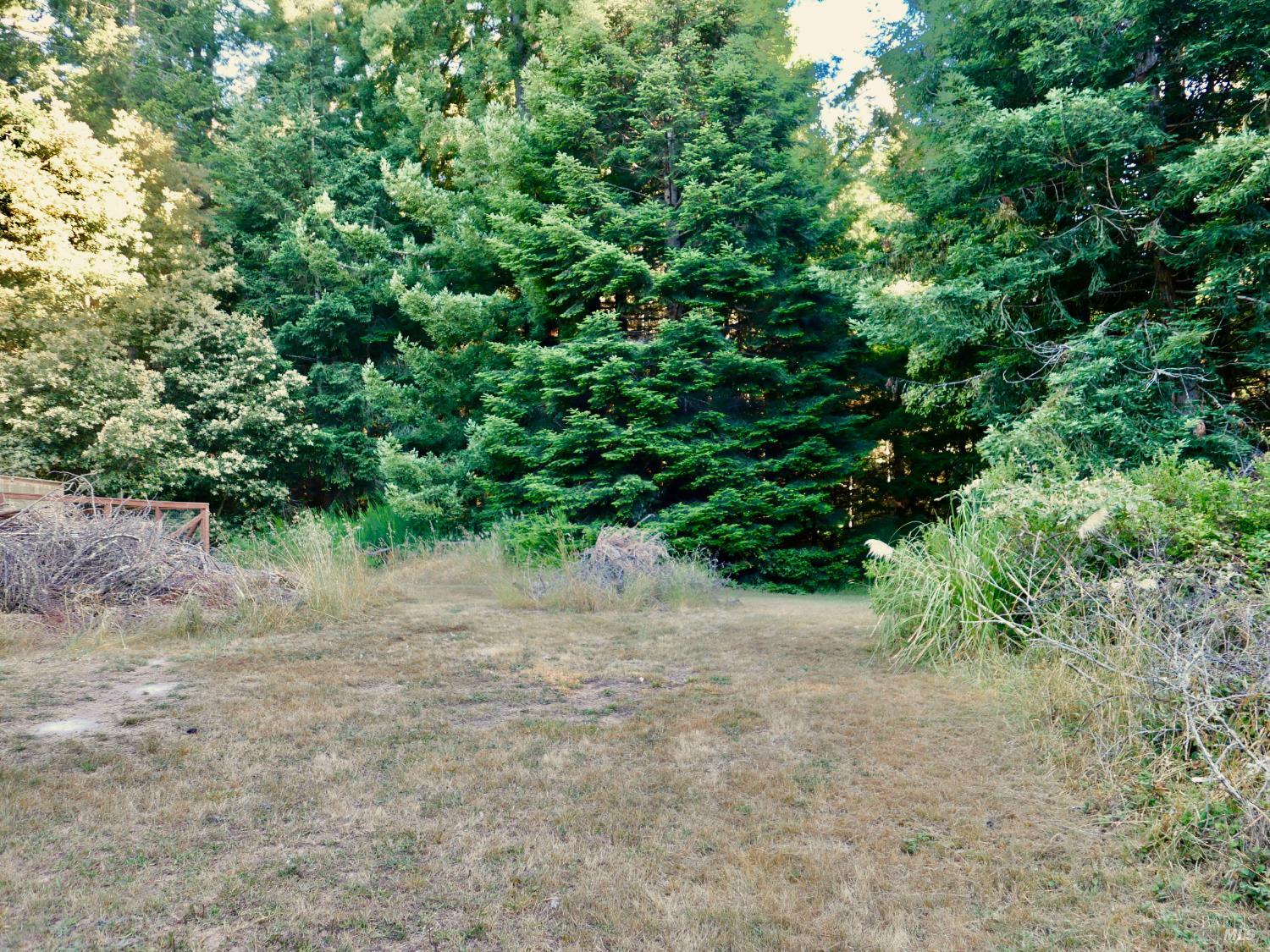 19130 Dorffi Road Fort Bragg CA 95437