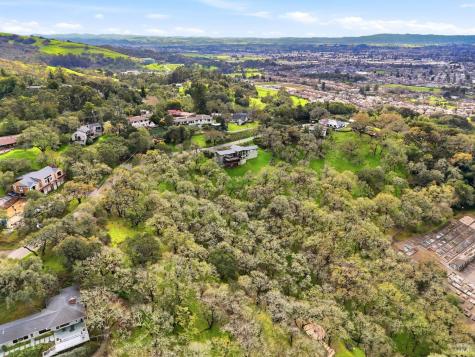 3494 Holland Drive Santa Rosa CA 95404