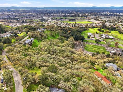 3494 Holland Drive Santa Rosa CA 95404