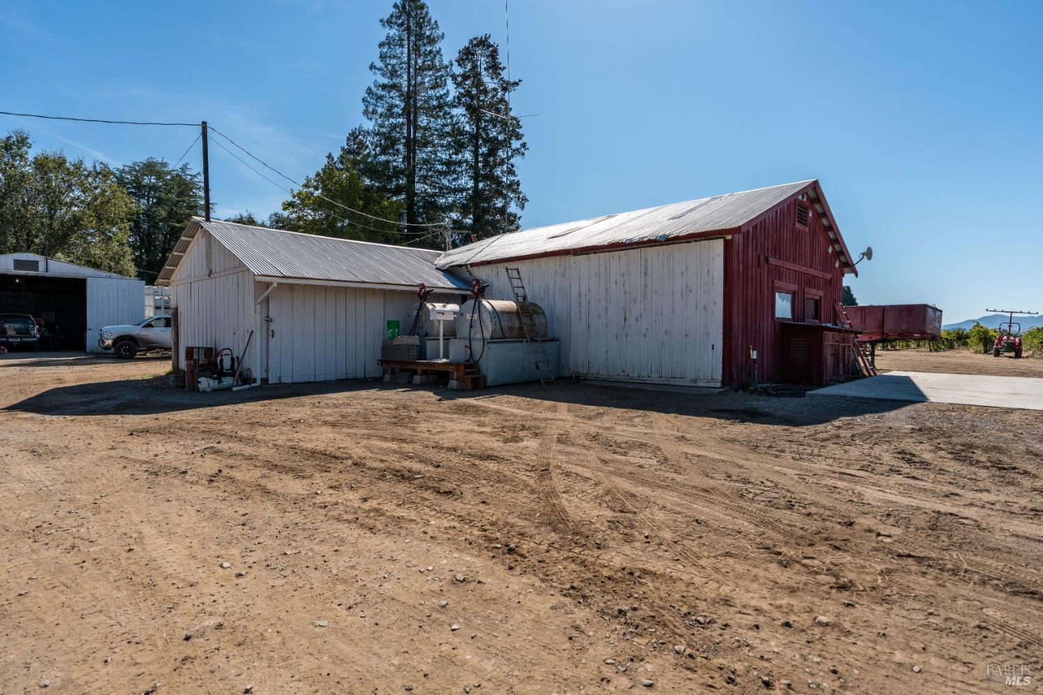 2070-2090 Old River Road Ukiah CA 95482
