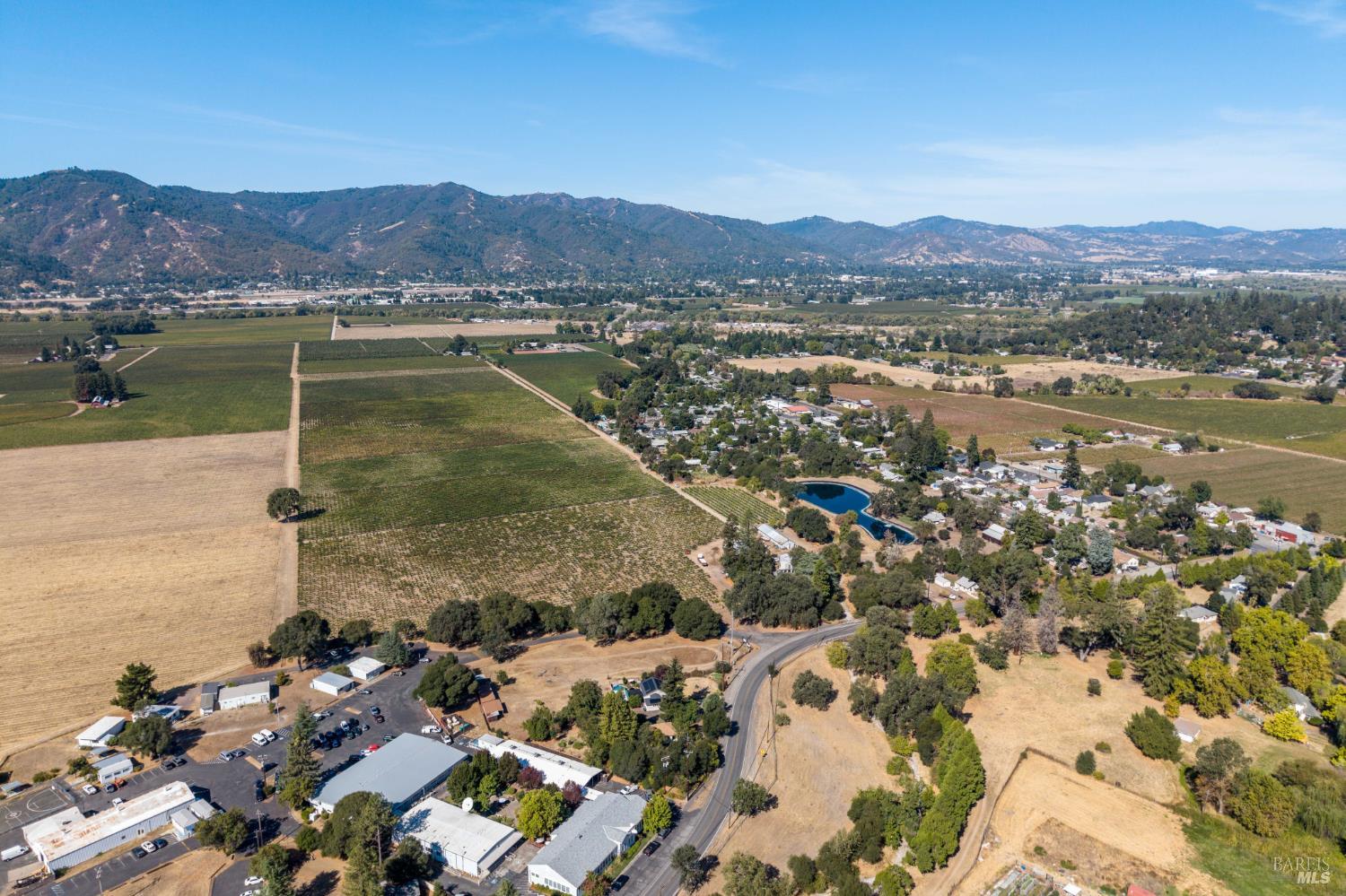 2070-2090 Old River Road Ukiah CA 95482
