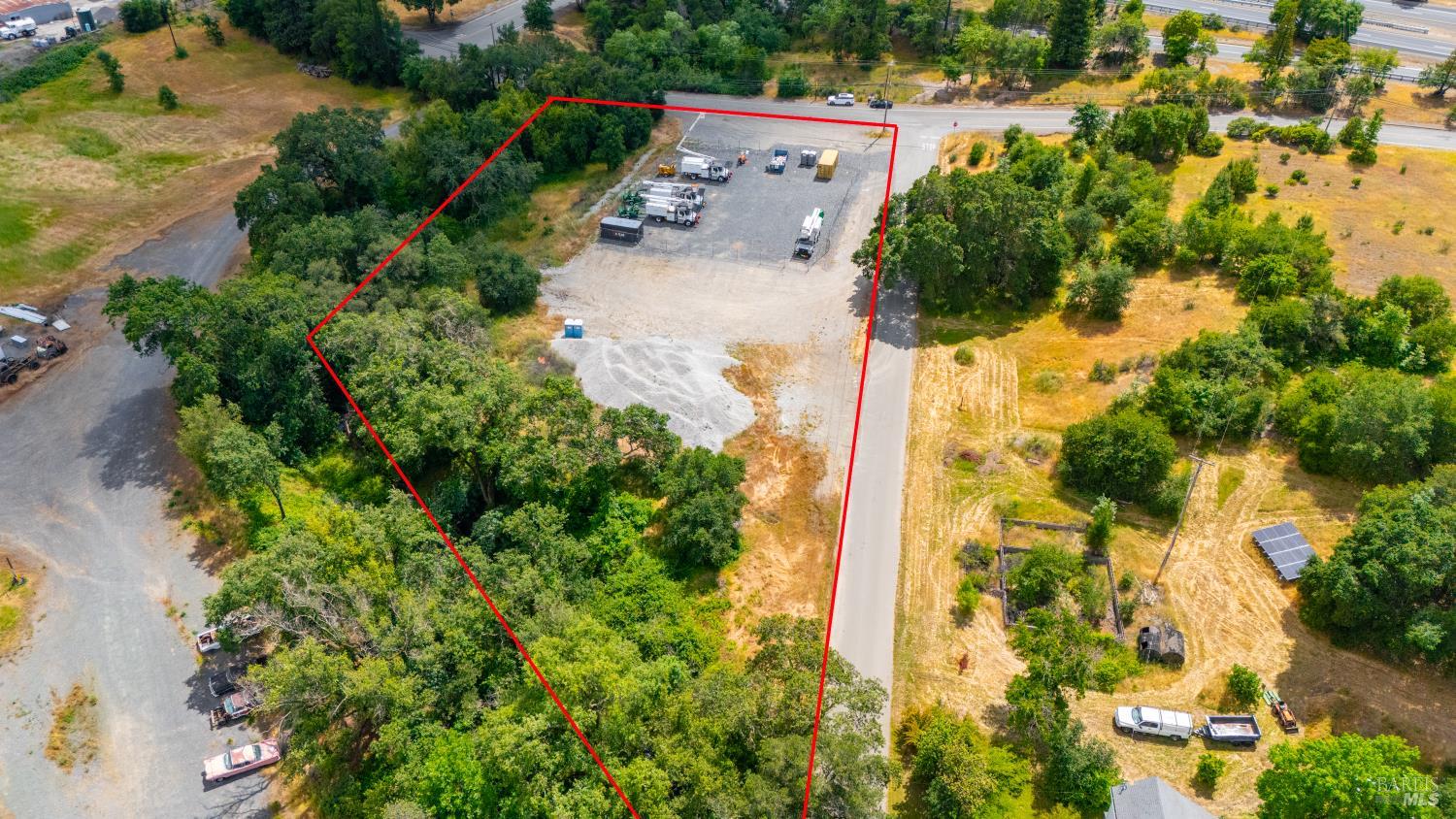 27101 Chrome Iron Road Cloverdale CA 95425