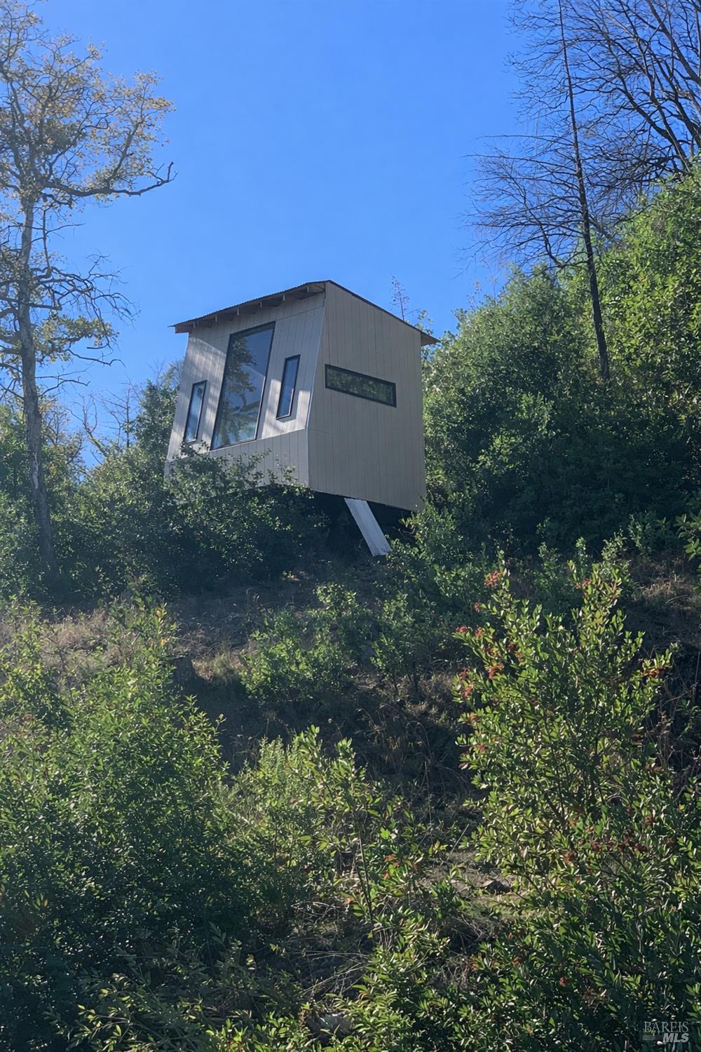 11290 West Road Redwood Valley CA 95470