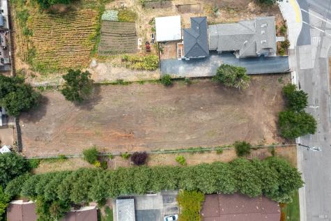 107 South Street Cloverdale CA 95425