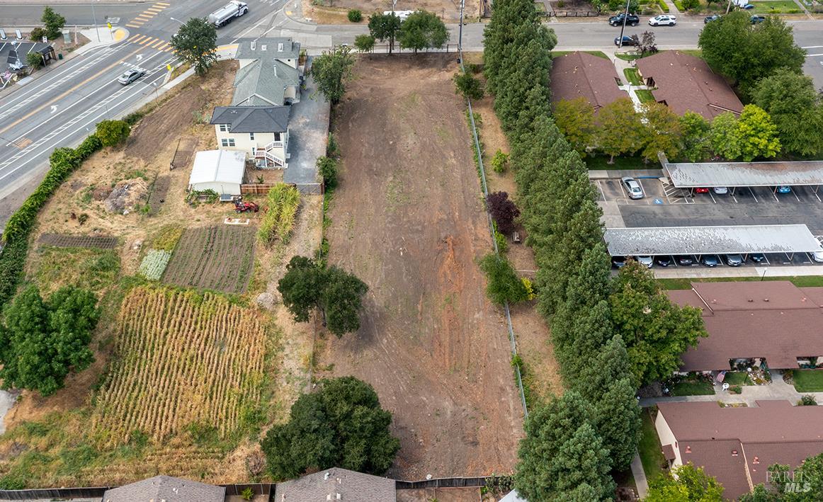 107 South Street Cloverdale CA 95425