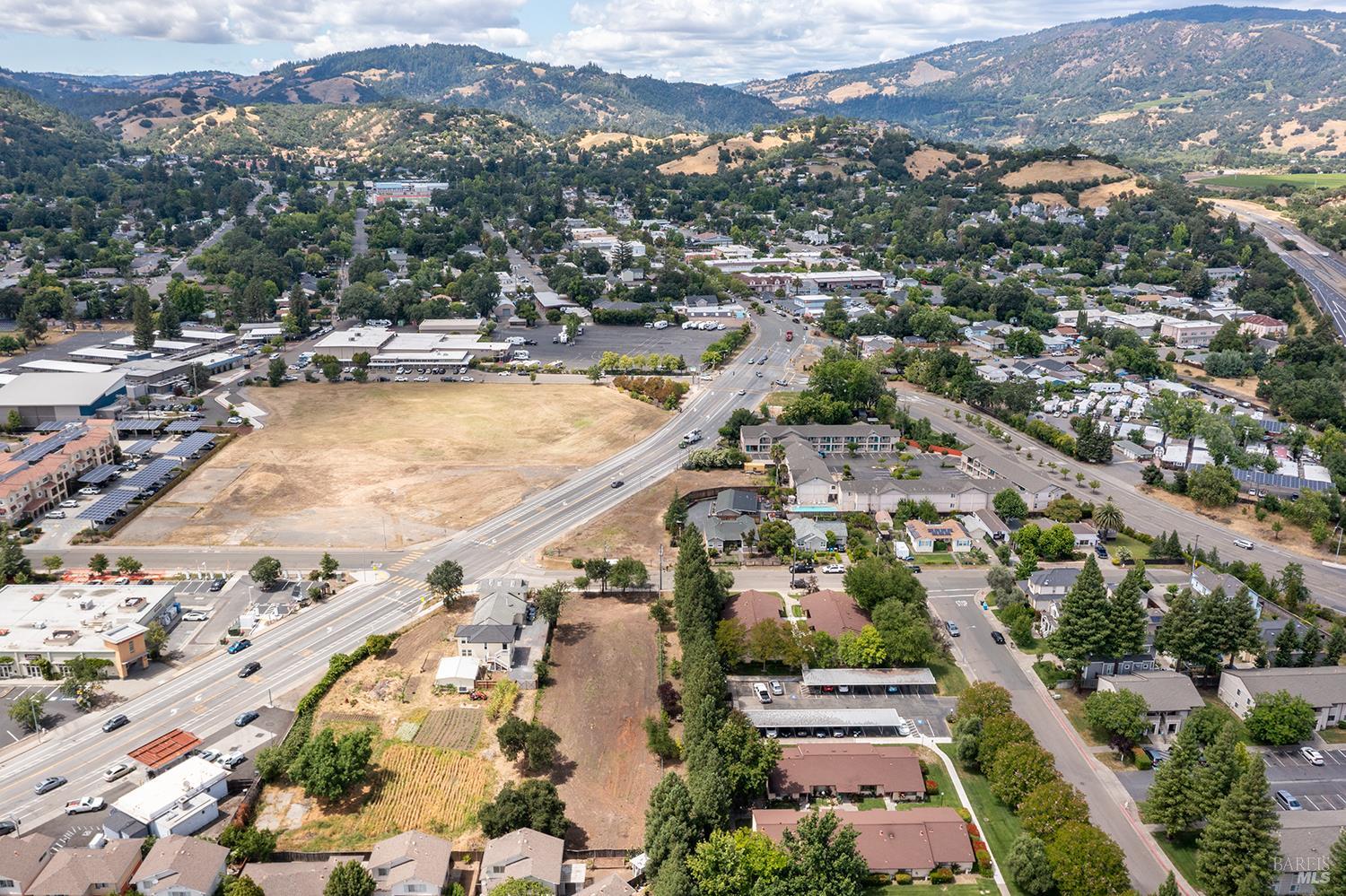 107 South Street Cloverdale CA 95425