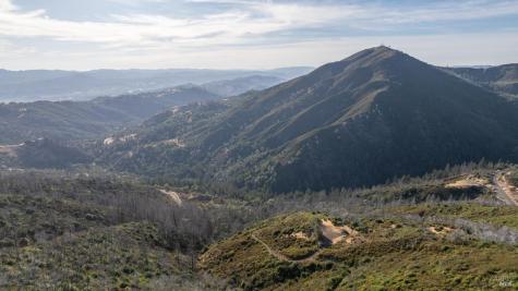 7051 Geysers Road Geyserville CA 95441